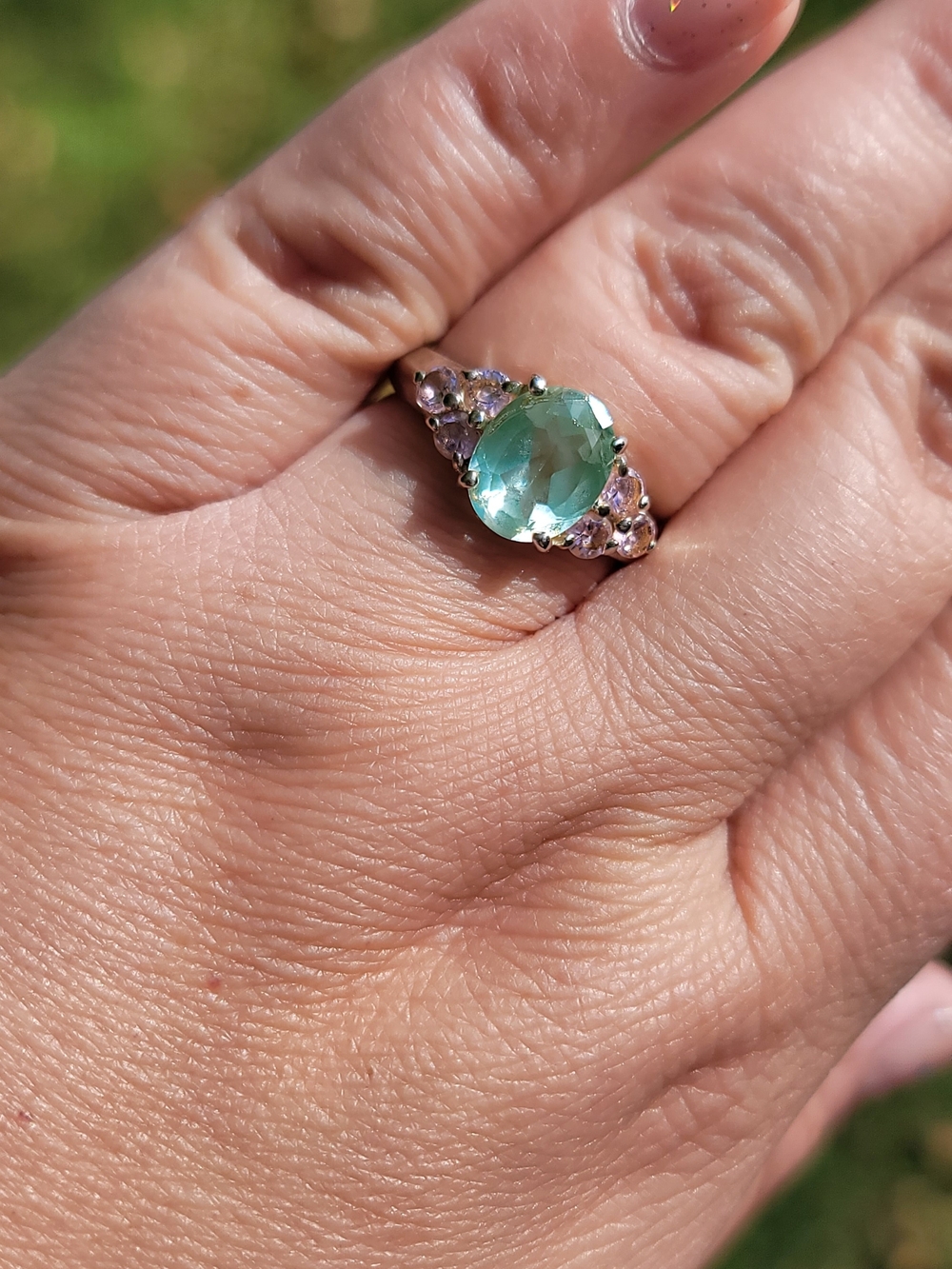 Sterling Ring UV Reactive Green Spinel